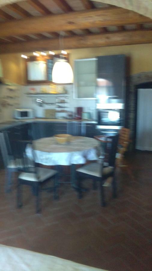 Apartament Casa Agostini Lari Zewnętrze zdjęcie