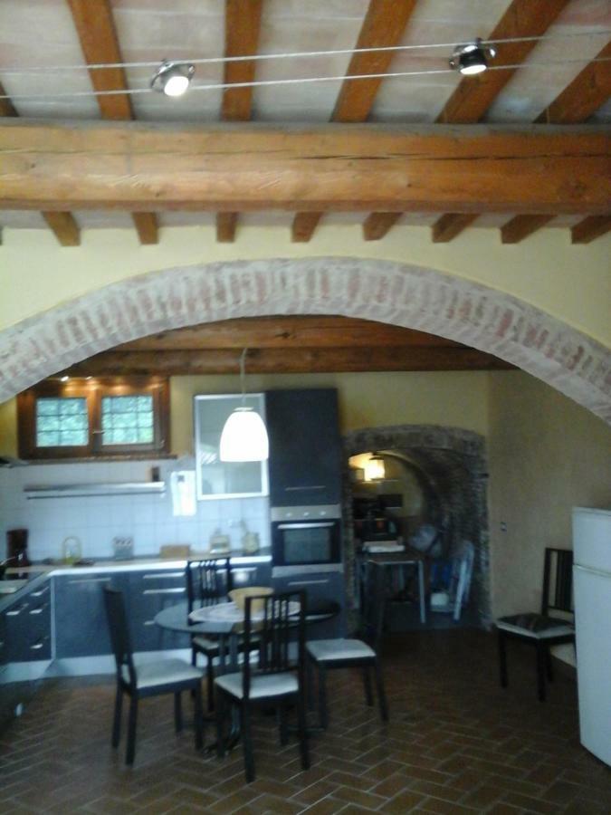 Apartament Casa Agostini Lari Zewnętrze zdjęcie
